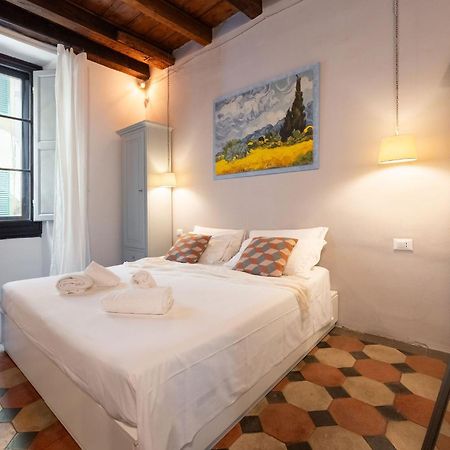 F1 - Santa Croce One Bedroom Apartment For Couples Firenze Bagian luar foto