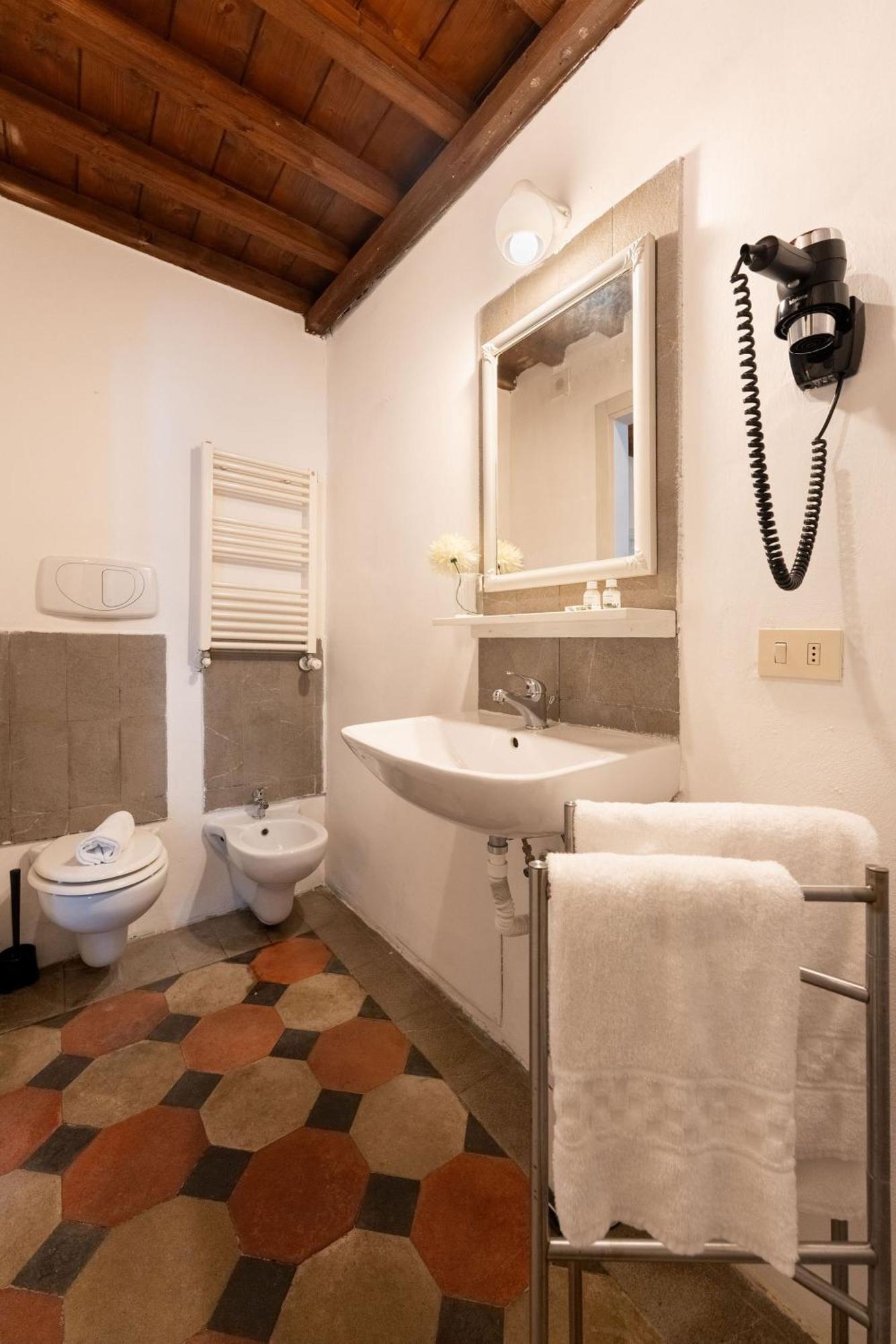 F1 - Santa Croce One Bedroom Apartment For Couples Firenze Bagian luar foto