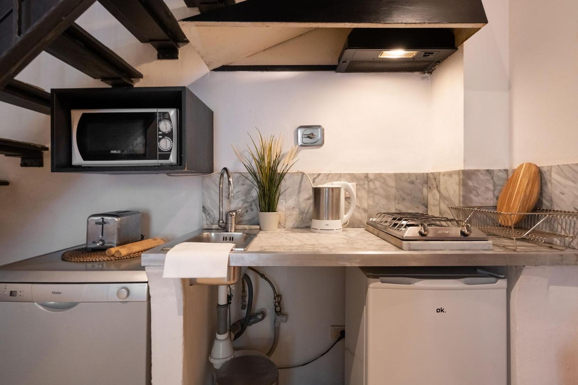 F1 - Santa Croce One Bedroom Apartment For Couples Firenze Bagian luar foto