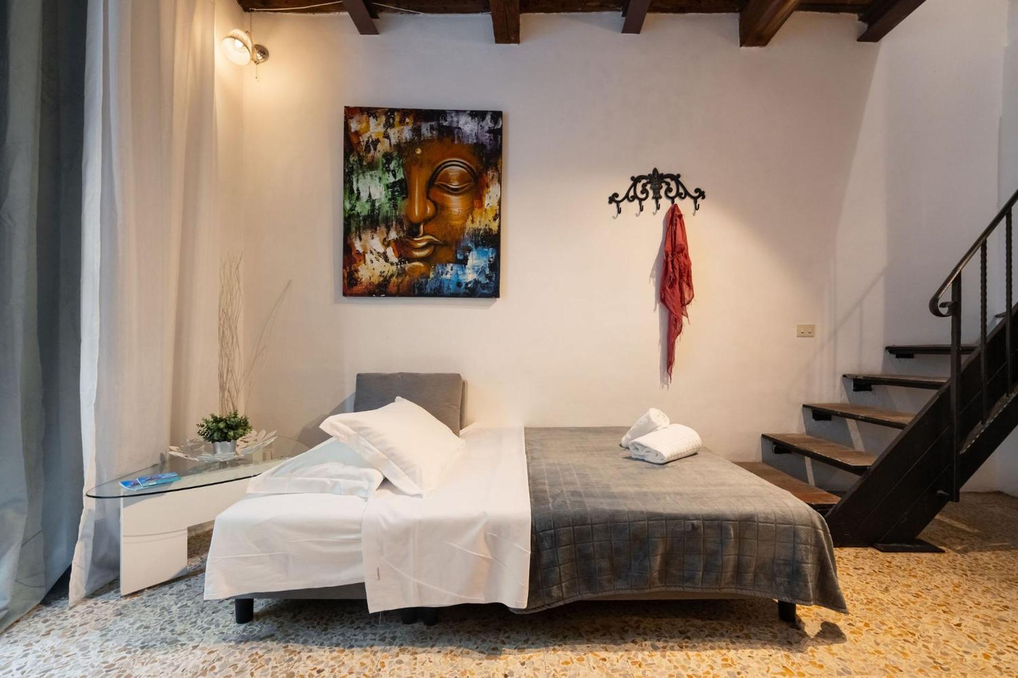F1 - Santa Croce One Bedroom Apartment For Couples Firenze Bagian luar foto