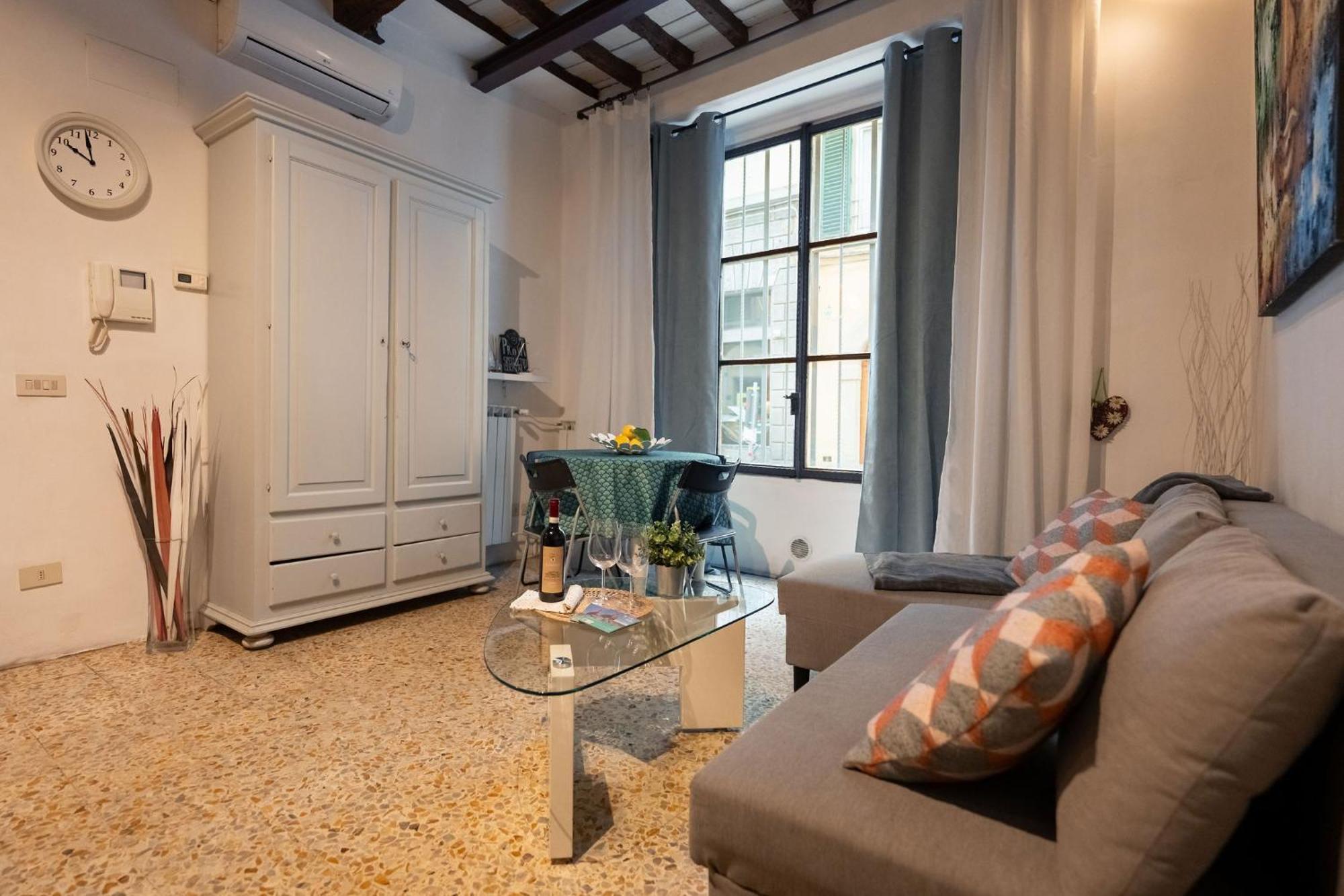 F1 - Santa Croce One Bedroom Apartment For Couples Firenze Bagian luar foto