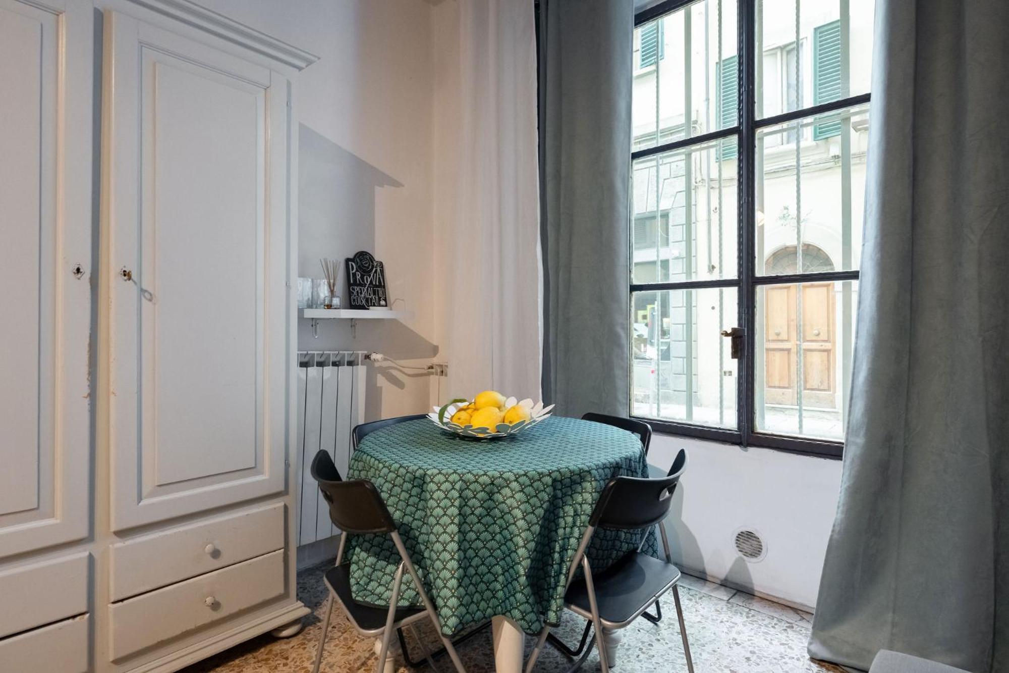 F1 - Santa Croce One Bedroom Apartment For Couples Firenze Bagian luar foto